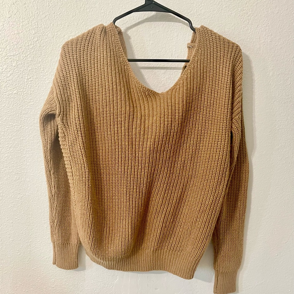 Batwing Loose Fit VNeck Knit Sweater With Fun Knotted Back | Beige | Small - Picture 4 of 6